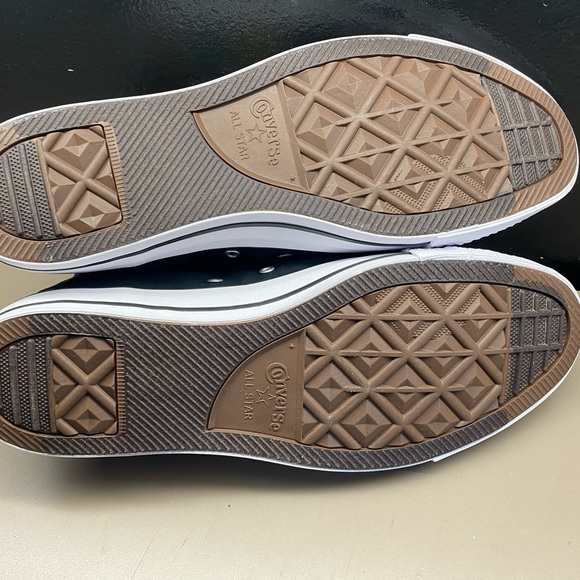 New with Box Unisex Converse Chuck Taylor All Star Hi x Pokemon First Partners - Picture 8 of 10